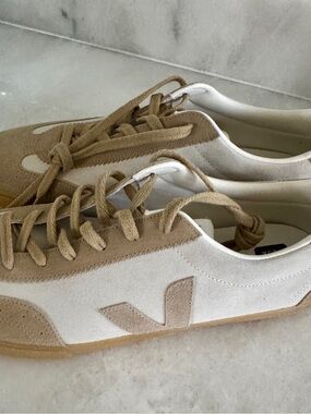 Men's VEJA VOLLEY SUEDE/SAHARA/NATURAL